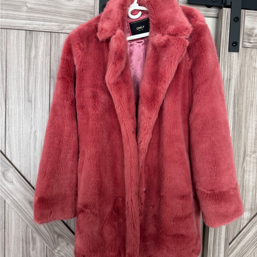 ONLY Women's Faux Fur Coat - Pink